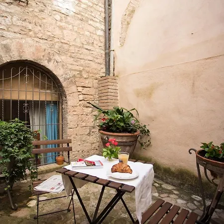 Acquamarina * Spello