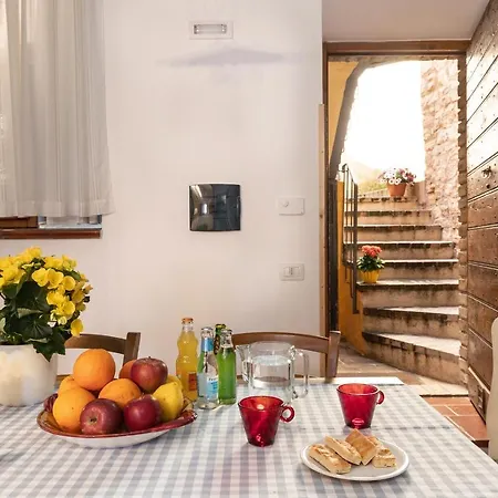 Acquamarina 스펠로